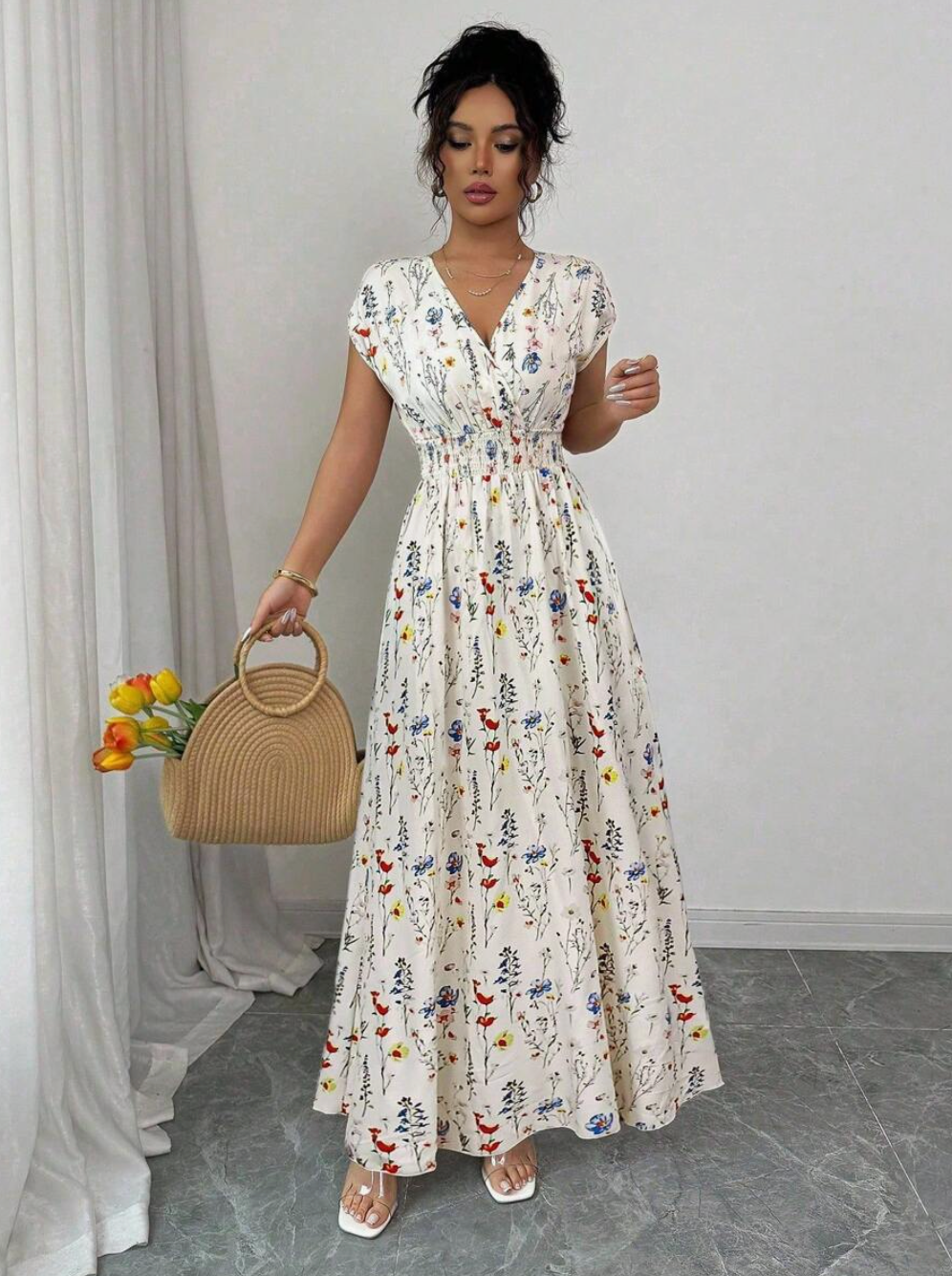 Selianne Women's Ditsy Floral V-Neck